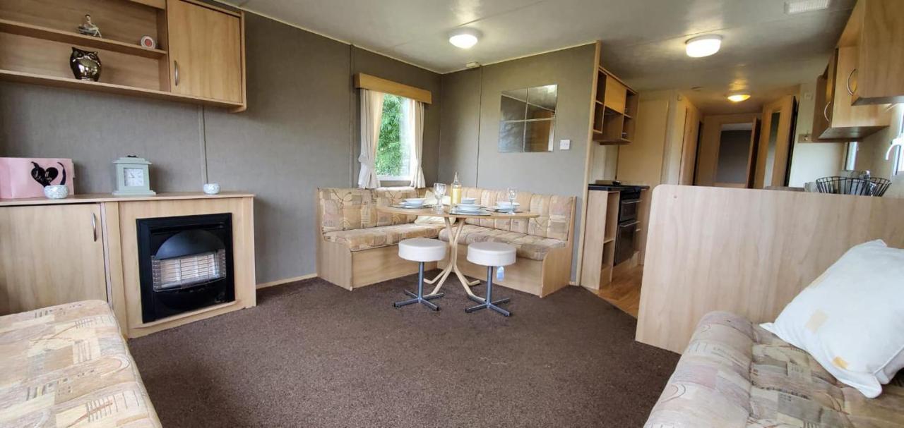 Cosy Caravan In Rhyl North Wales Exterior foto
